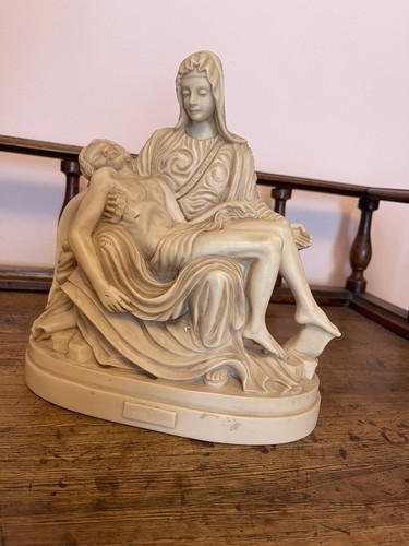 Scultura pietà di - scultura, la
