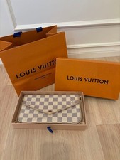 Louis Vuitton LV Shoulder Bag