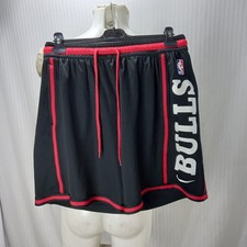 Articolo e4972 short uomo Nike Chicago Bulls nero e rosso, taglia L, vita 42/52