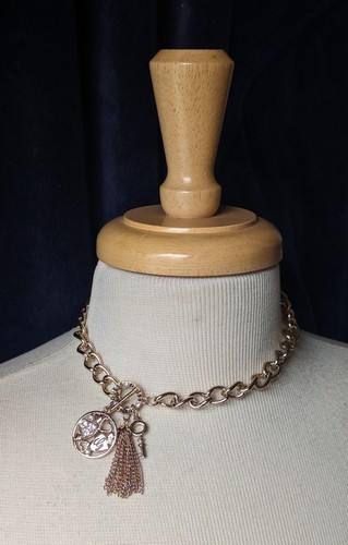 Collana guess tono oro - collana, toggle