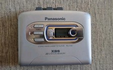 Walkman Cassetta E radio AM/FM