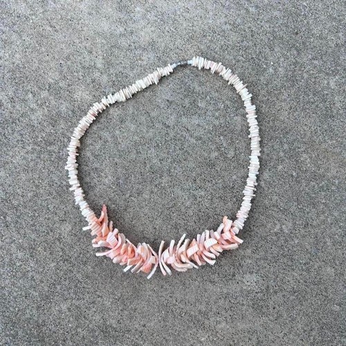 Collana conchiglia puka