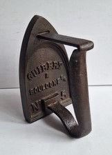 Antico Ferro da stiro In ghisa