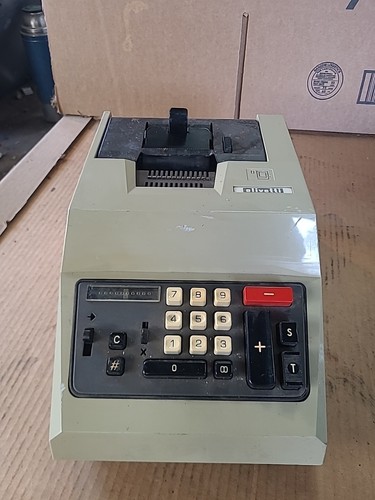 Macchina aggiunta olivetti - macchina,