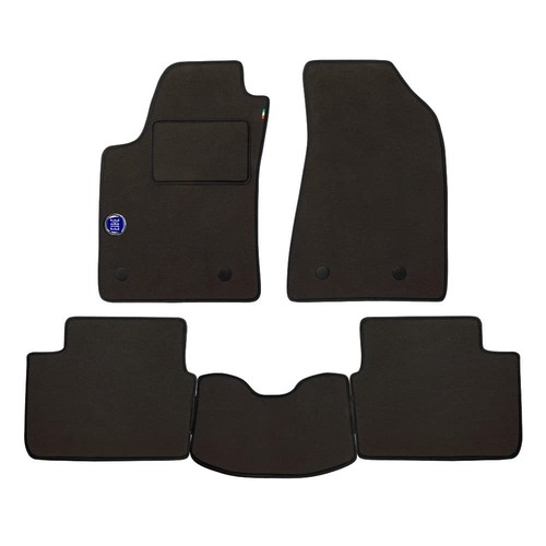 Set tappetini realizzato per - set,
