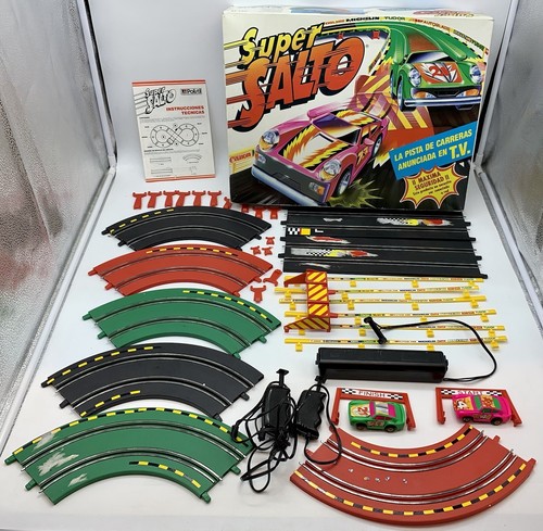 Super salto pista de - super,