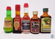 Miniature / Mignon Amari VARI