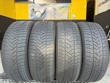 Usato: 4 Gomme 235/55R19 105V XL Pirelli Pneumatici Invernali 80% residui
