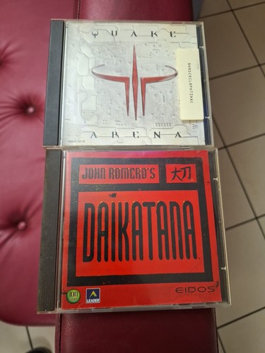 Quake arena john - arena, romero's