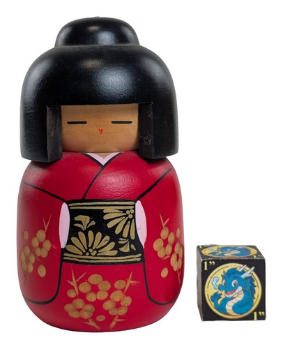 Bambola kokeshi creativa con - bambola,