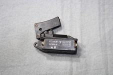 11264 Makita Bohrhammer HR 3520 Schalter Switch 651145-3