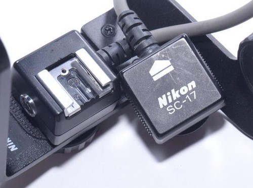 Supporto lampeggiatore nikon - supporto,