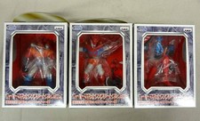 3 Box Set stock Figure