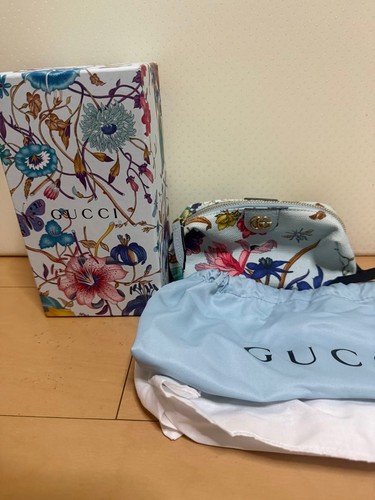 Gucci blooms pouch - pouch, fioriera