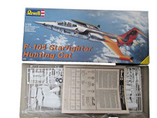Revell 1:32 kit di montaggio