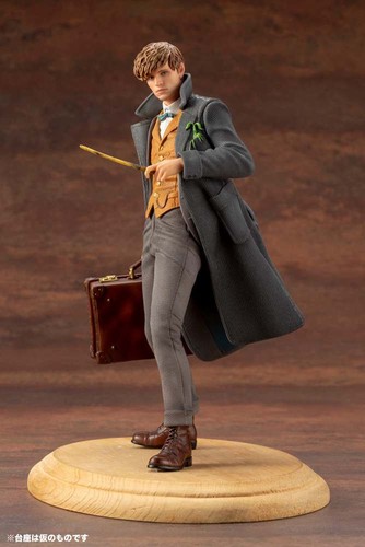 Kotobukiya action figure newt - kotobukiya,