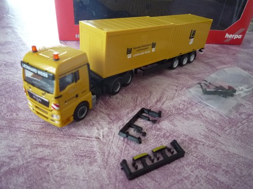 Herpal man tgx con - man, container
