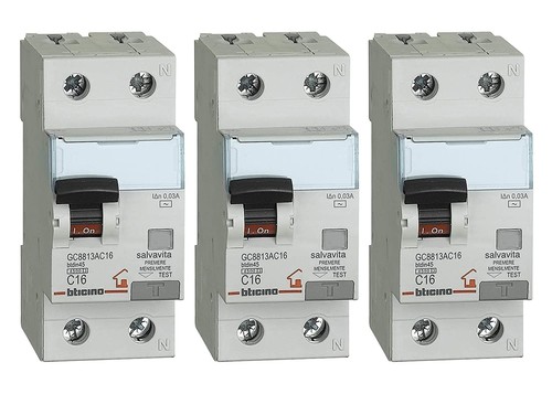 Interruttore magnetotermico - 3x,