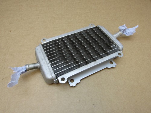 Radiatore destro piaggio vespa - radiatore,