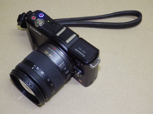 Corpo reflex mirrorless
