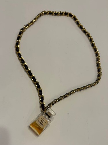 Collana bottiglia profumo