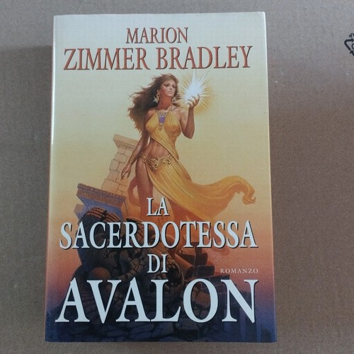 Sacerdotessa avalon di - la,