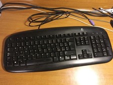 LOGITECH TASTIERA PS/2 COMPATIBILE LAYOUT ITA ORIGINALE USATA OTTIMA FUNZIONA