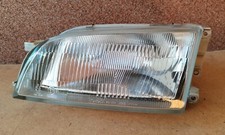 Faro anteriore sinistro Toyota carina E