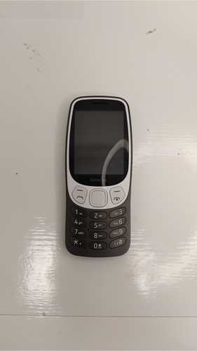 Nokia 3210 1 cm - (2024), 6,1