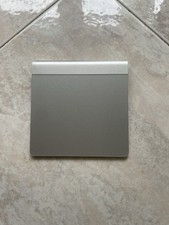 Apple Magic Trackpad 1