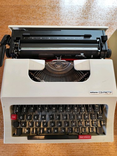 Macchina scrivere portatile - macchina,