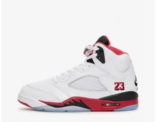 Taglia 6,5 anni - Air Jordan Retro 5 rosso fuoco Gradeschool 2025 - Nuovo