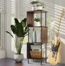 Libreria geometrica in legno 4