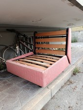 Poltrona con rete elettrosaldata