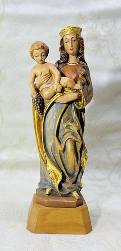 Wood virgin hand sculpture - wood,