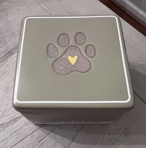 Dog lovers paw prints - lovers,
