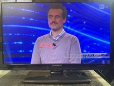 TV  22" LED MONITOR Telefunken