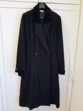 Cappotto nero in lana con