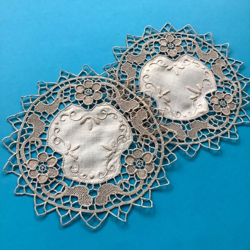 Centrini vintage con - centrini,