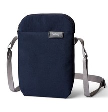 Bellroy City Pouch (borsa a tracolla, e-reader o piccola, portafoglio) - Navy