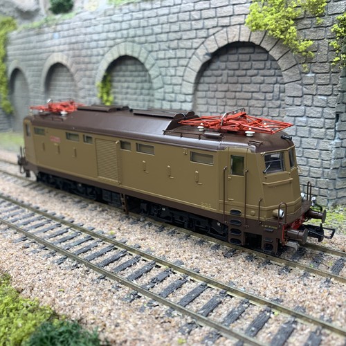 Locomotive électrique 424 - locomotive, e.424