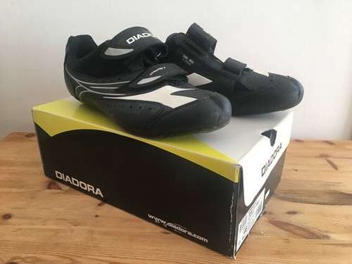 Scarpe per bici - scarpe,