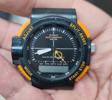RARE Casio ARW-320 Alti-Depth Meter Watch  Cool Tech Analog Digital Vintage 43mm