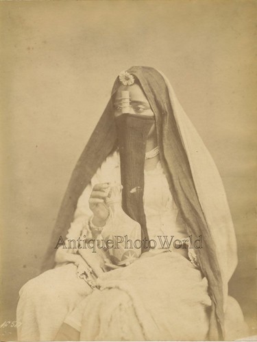 Bella veiled donna cermaic - veiled, w