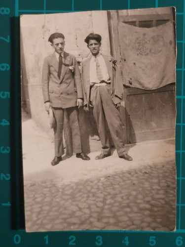 Foto uomini pierino - pierino, carrella