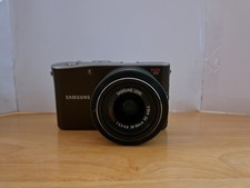 Samsung NX 100