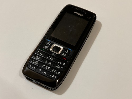 Cellulare nokia e51 nero gsm - cellulare,