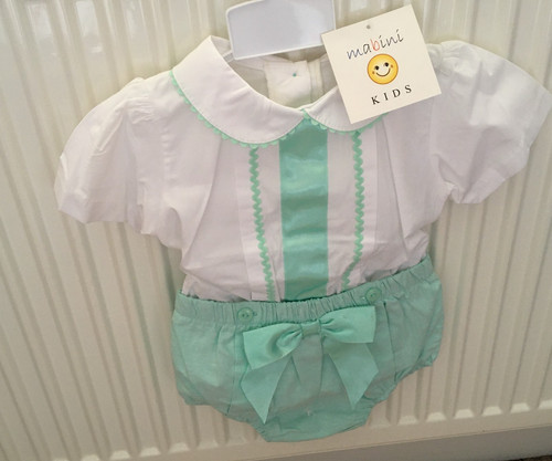 Completo bimba stile spagnolo