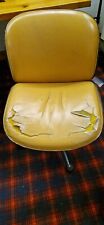 VECCHIA POLTRONA ANNI 60/70 DA RESTAURARE