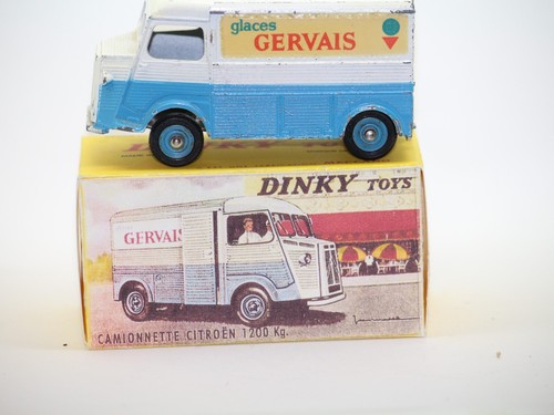 Vraie dinky toys 561 - dinky,